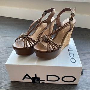 Wedge sandals - aldo